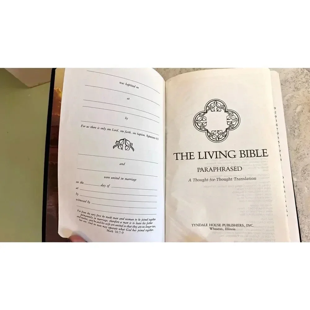 The Living Bible Red Letter Concordance Paraphrased Prayerbook Tyndale Hardcover